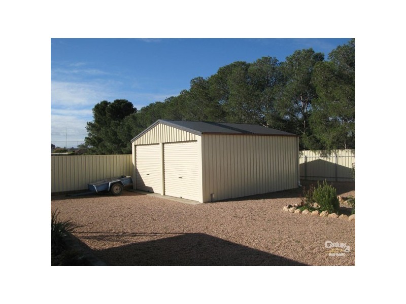 1 Challa Court, Moonta Bay SA 5558
