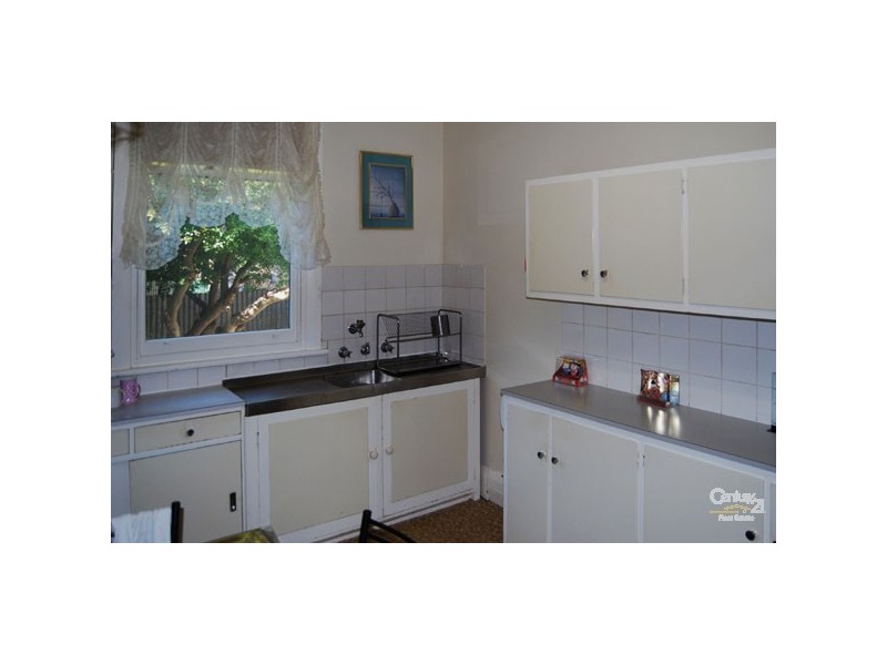 7 Caroline Street, Moonta SA 5558