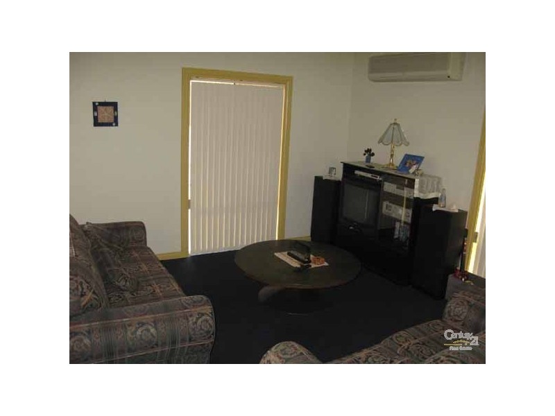 4 Alice Street, Moonta Bay SA 5558