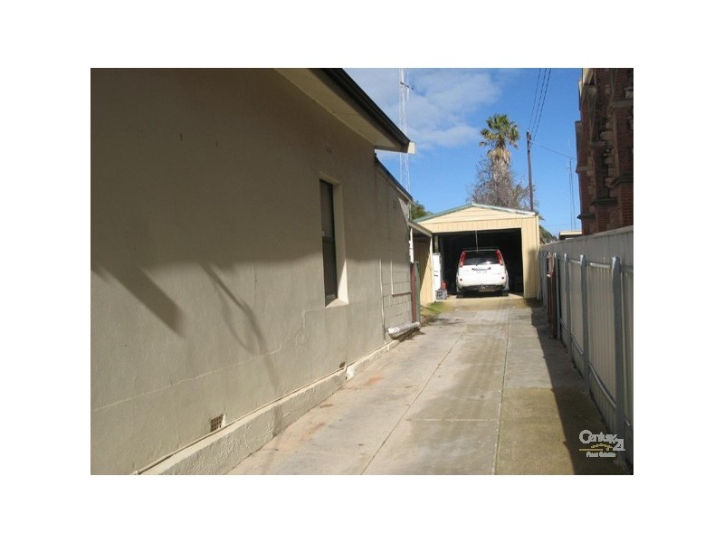 39 Robert Street, Moonta SA 5558