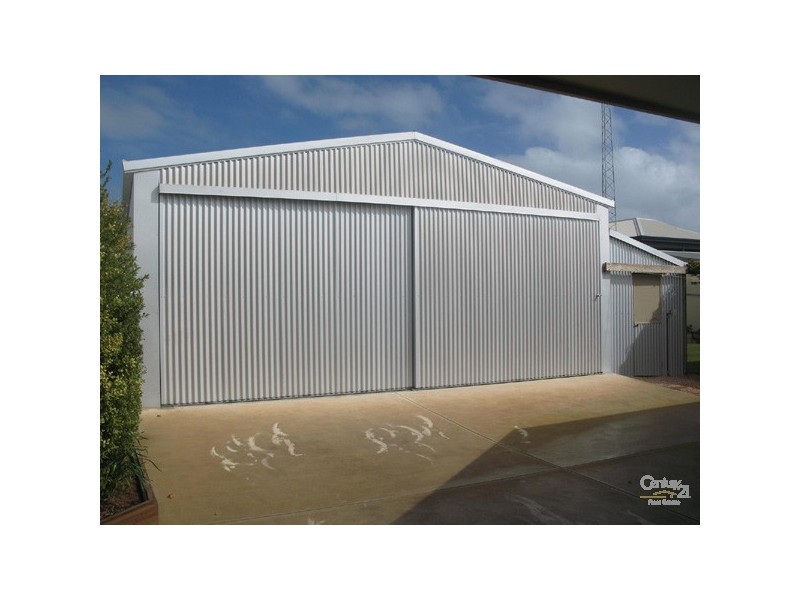 8 Loller Street, Moonta Bay SA 5558
