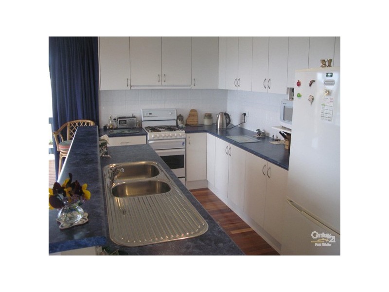 8 Loller Street, Moonta Bay SA 5558