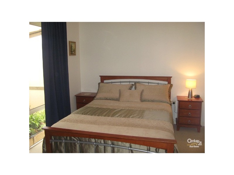 8 Loller Street, Moonta Bay SA 5558