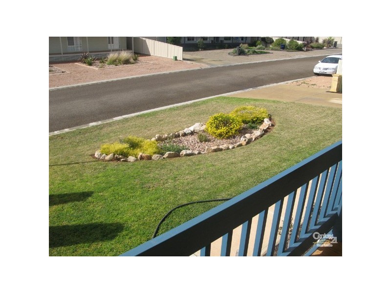 8 Loller Street, Moonta Bay SA 5558