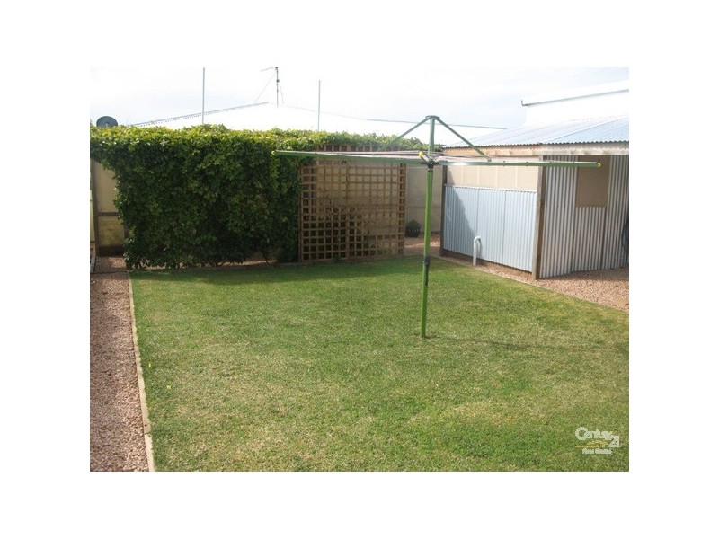 8 Loller Street, Moonta Bay SA 5558