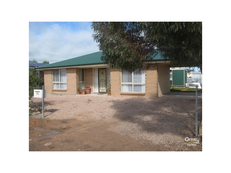 11 Andrew Street, Moonta Bay SA 5558