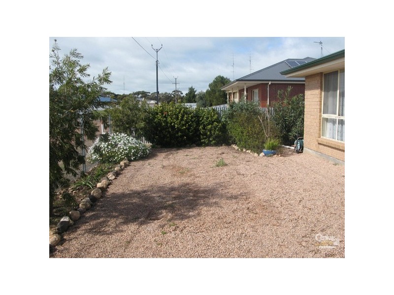 11 Andrew Street, Moonta Bay SA 5558