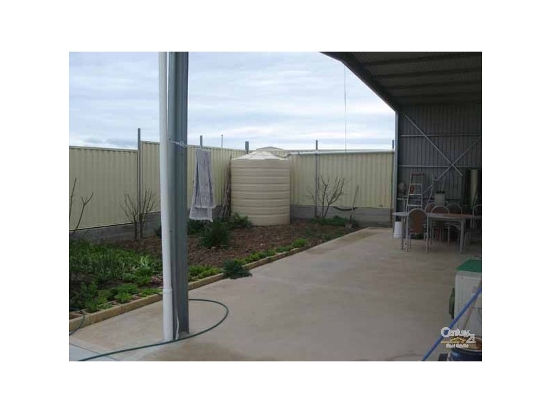 6 Sanders Street, Moonta Bay SA 5558