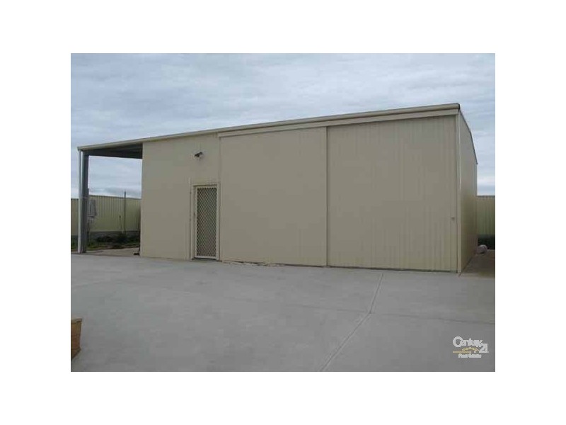 6 Sanders Street, Moonta Bay SA 5558