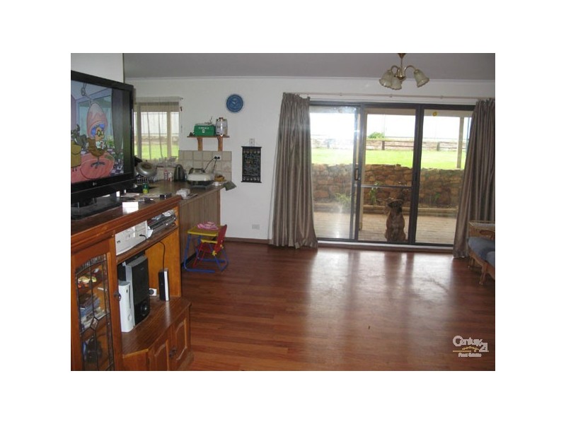 104A Narangga Terrace, Moonta Bay SA 5558