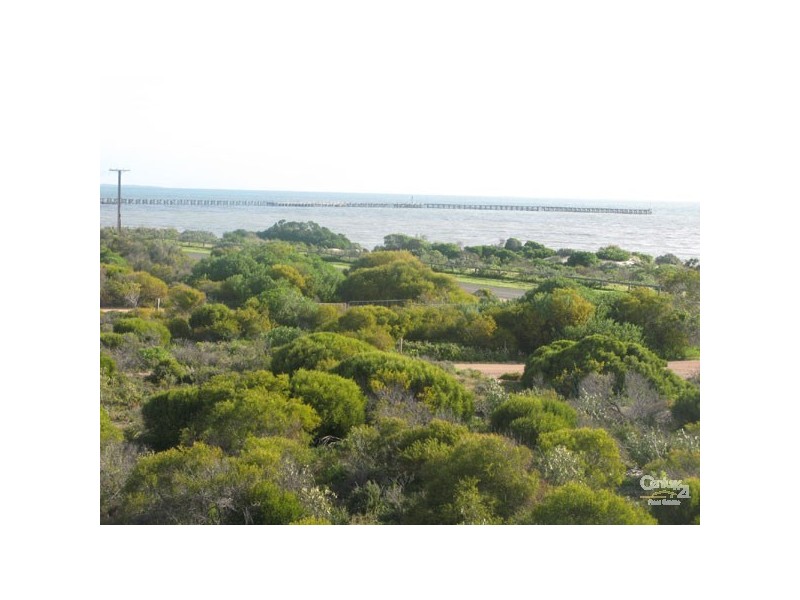 4 Cambridge Street, Moonta Bay SA 5558