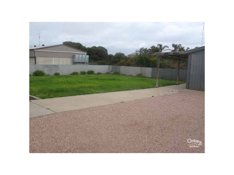 6 Rossiters Road, Moonta Bay SA 5558