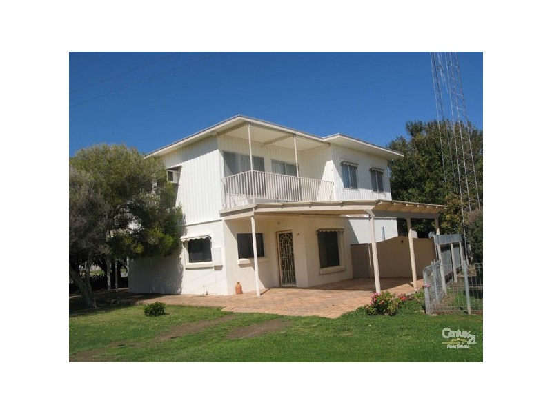 10 Gilbert Street, Port Hughes SA 5558