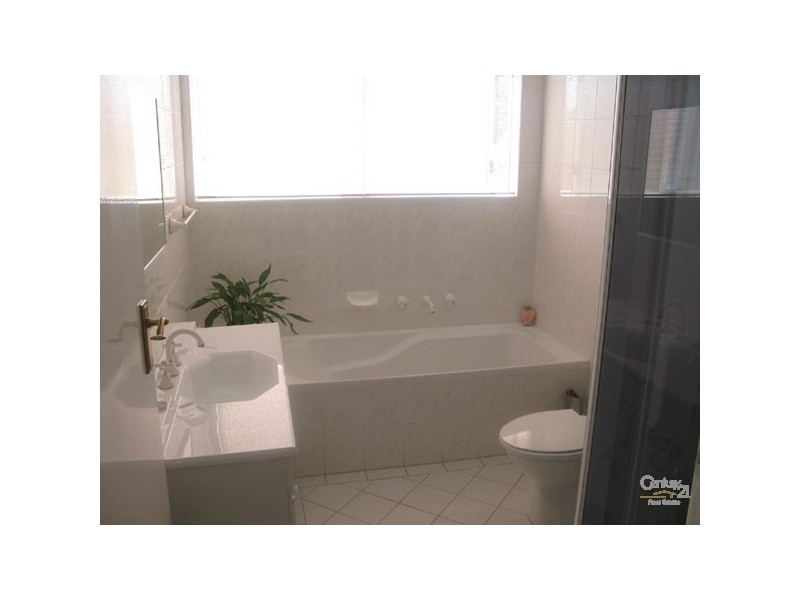 10 Gilbert Street, Port Hughes SA 5558