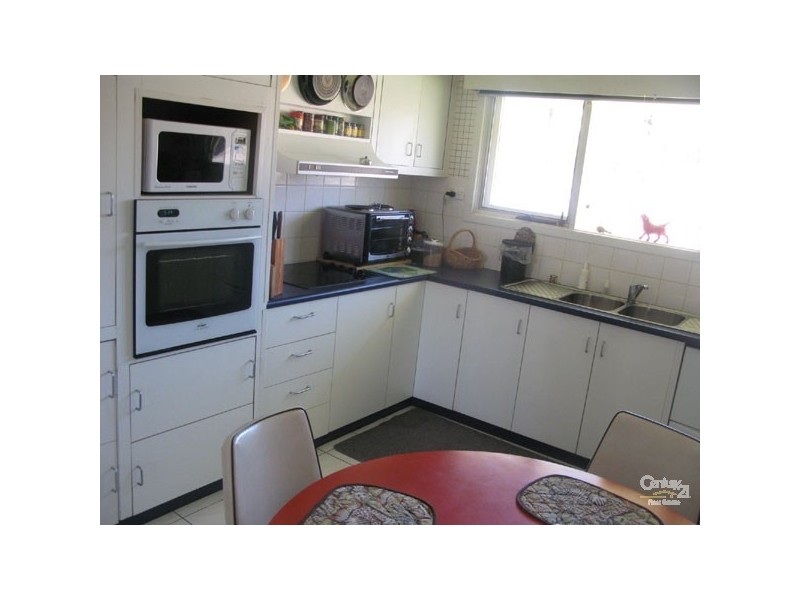 20 Robert Street, Moonta SA 5558