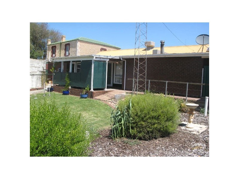20 Robert Street, Moonta SA 5558