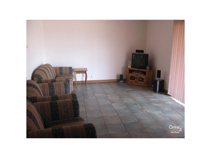 3 Andrew Street, Moonta Bay SA 5558