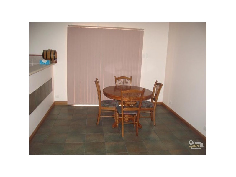 3 Andrew Street, Moonta Bay SA 5558