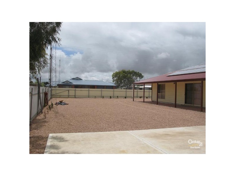 3 Andrew Street, Moonta Bay SA 5558