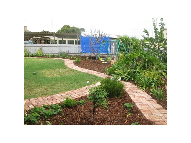 94 Bay Road, Moonta Bay SA 5558