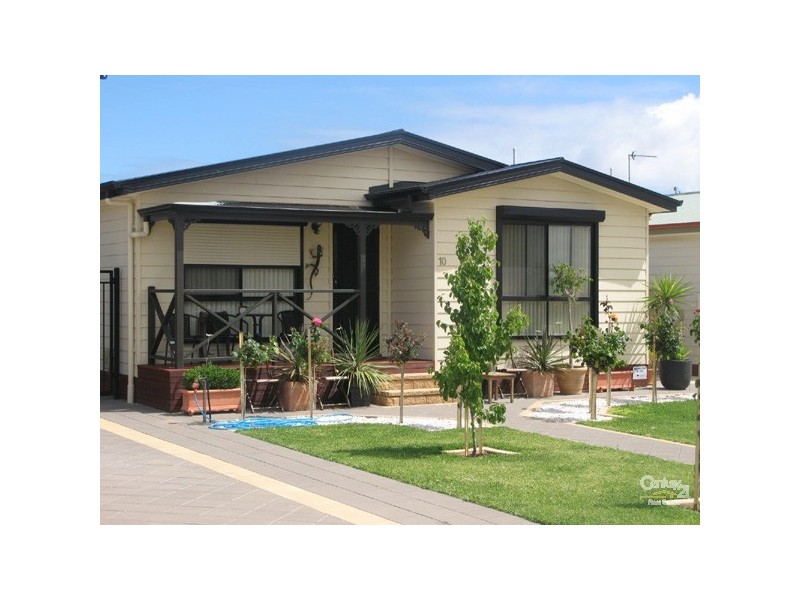 10 Reynolds Street, Moonta Bay SA 5558