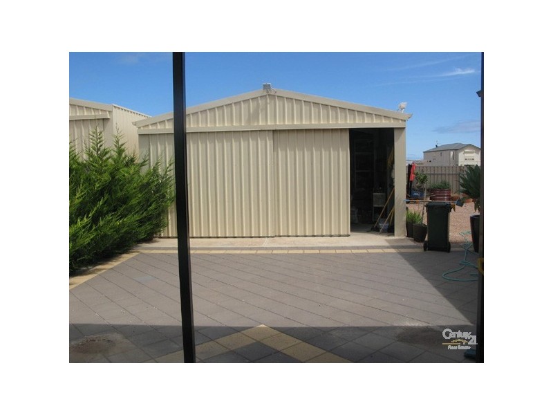 10 Reynolds Street, Moonta Bay SA 5558