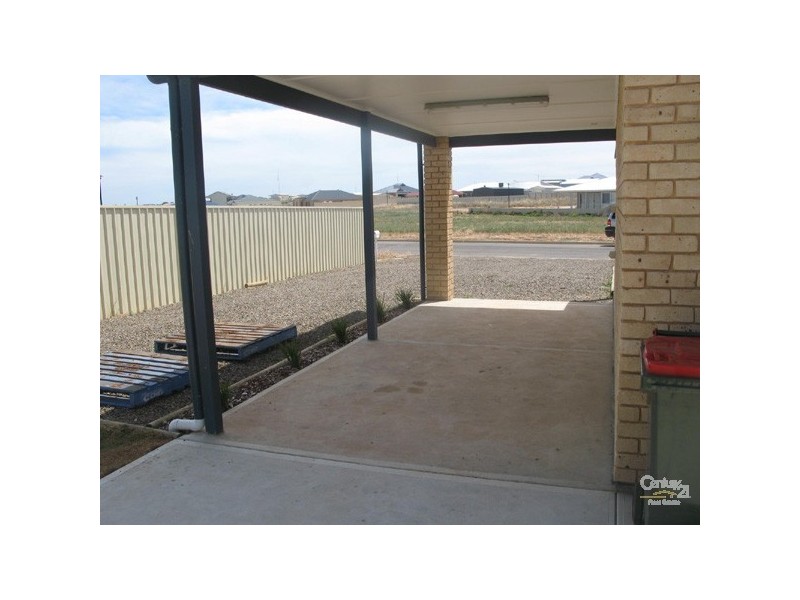 26 Hicks Street, Port Hughes SA 5558