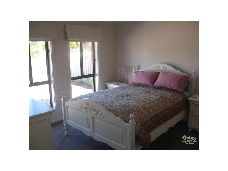 9 Crutchett Road, Moonta SA 5558