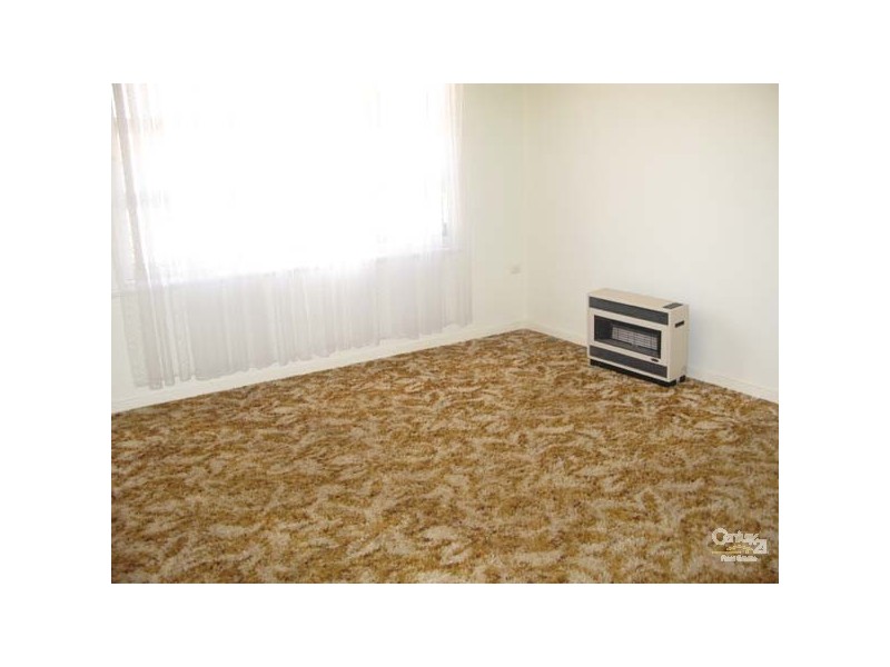 9 Gardiner St, Moonta SA 5558