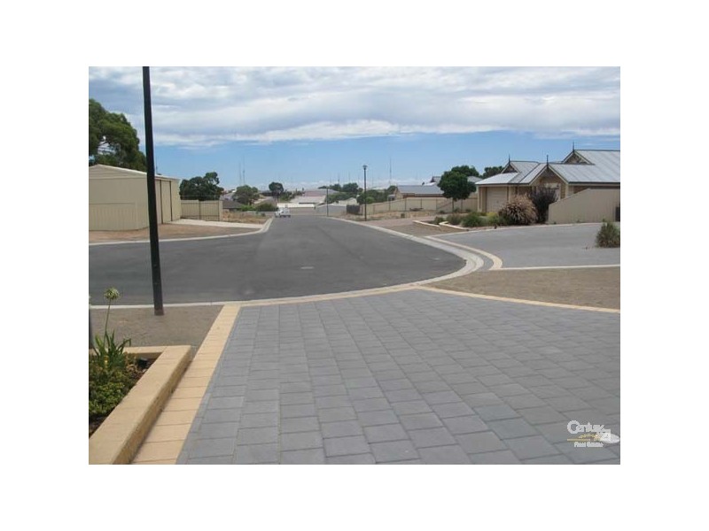 5 Walsh Court, Moonta Bay SA 5558