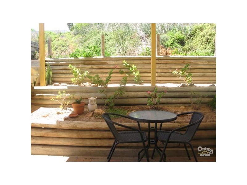 24 Esplanade, Wallaroo SA 5556