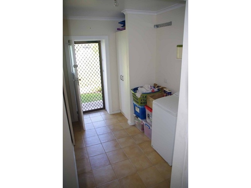 562c Burnside Terrace, Moonta SA 5558