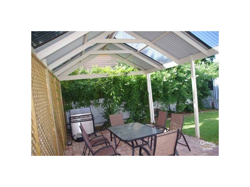 562c Burnside Terrace, Moonta SA 5558