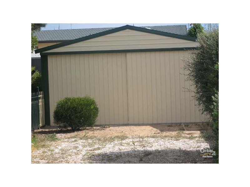 3 Playtime Parade, Moonta Bay SA 5558