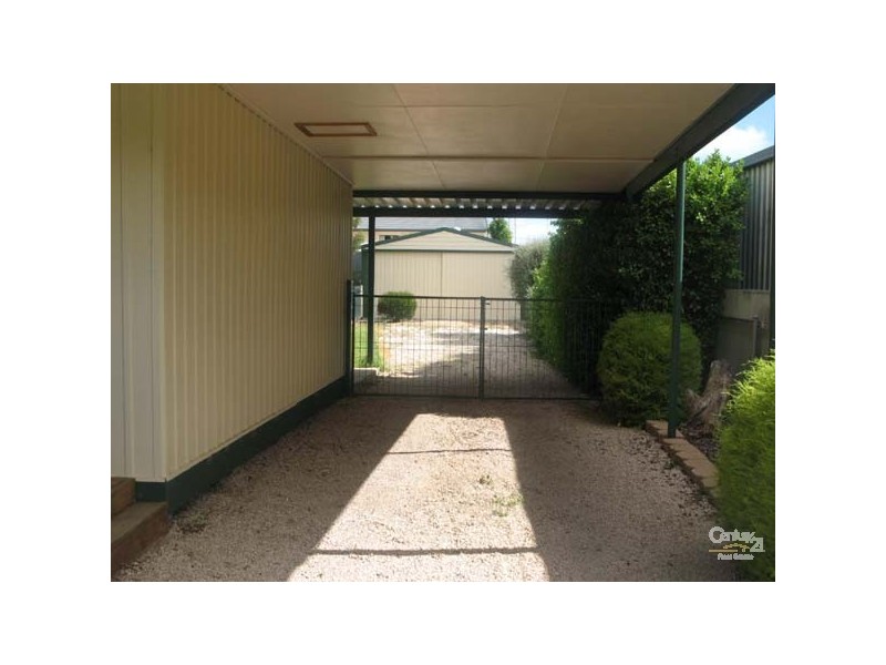 3 Playtime Parade, Moonta Bay SA 5558