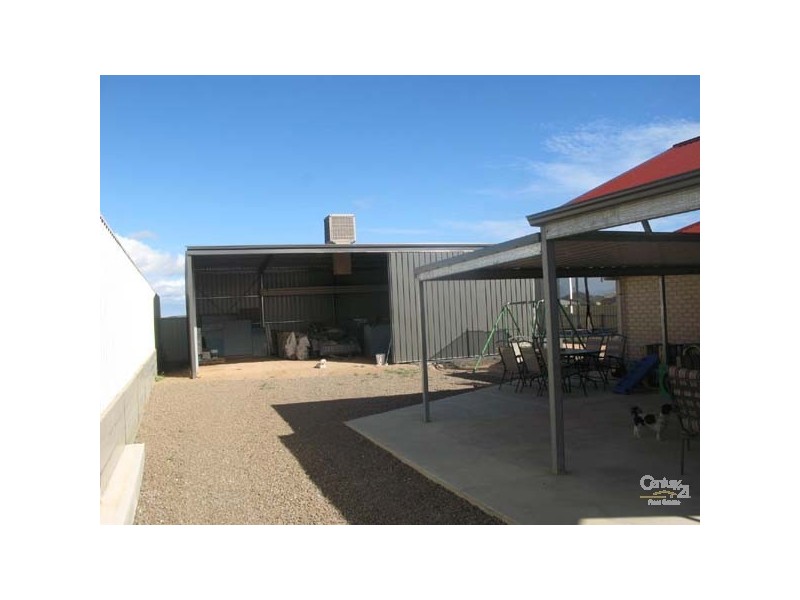 8 Trembath Street, Moonta Bay SA 5558