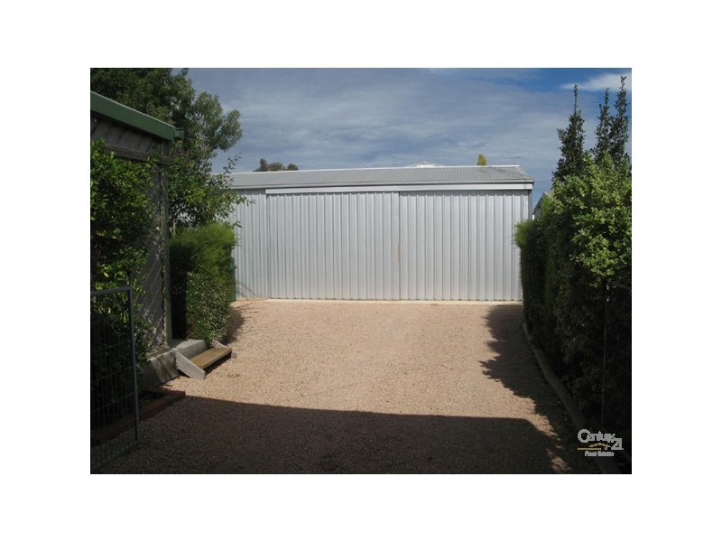 13 Symons Street, Moonta Bay SA 5558