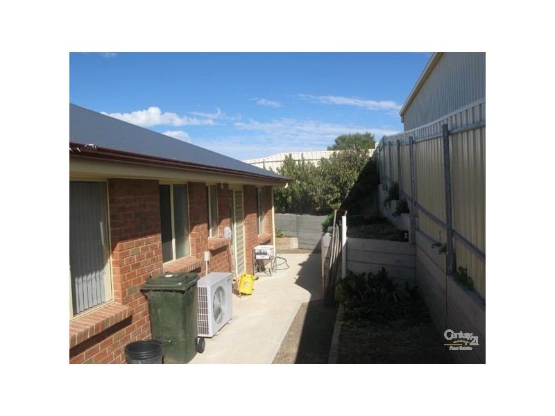 4 Milford Street, Moonta Bay SA 5558
