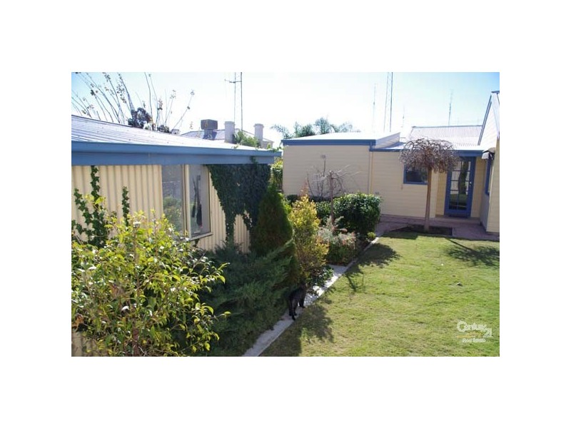 67 Caroline Street, Moonta SA 5558