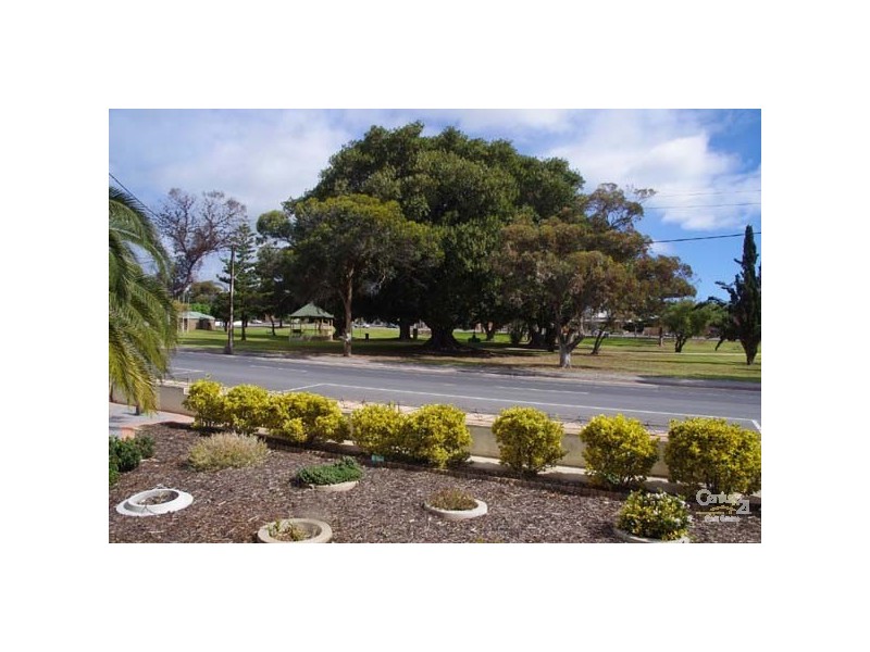 68 George Street, Moonta SA 5558