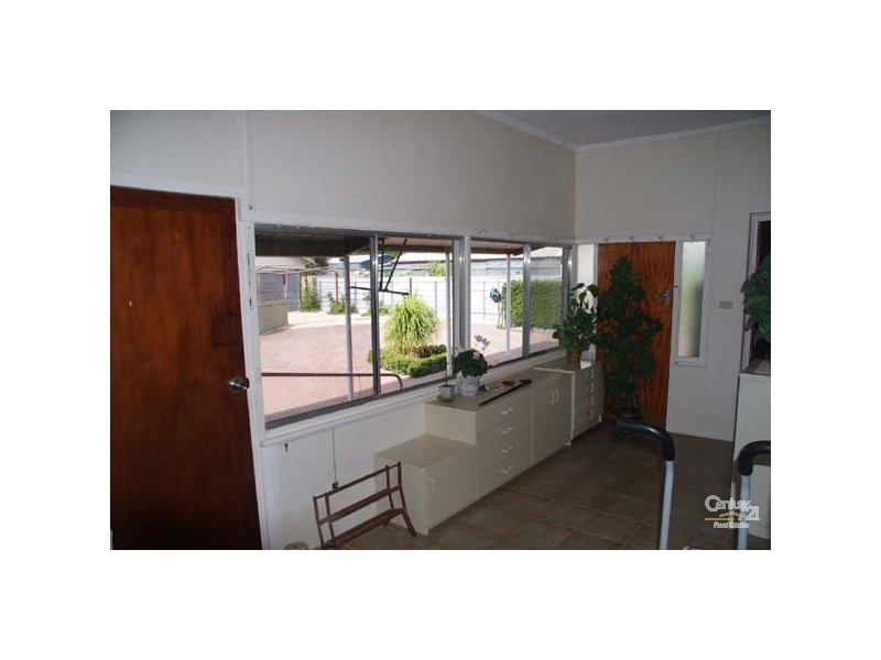 68 George Street, Moonta SA 5558