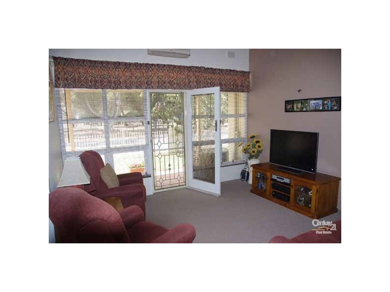 87 Caroline Street, Moonta SA 5558