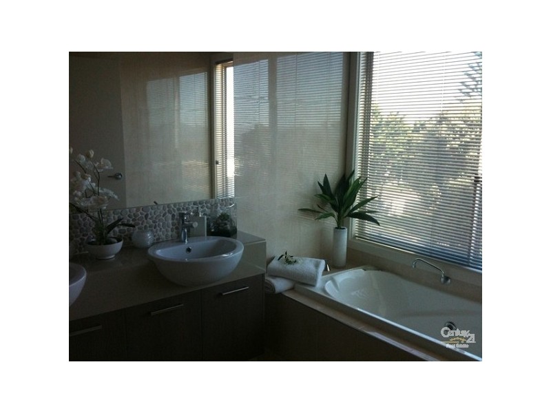 3/6 Hughes Avenue, Moonta Bay SA 5558