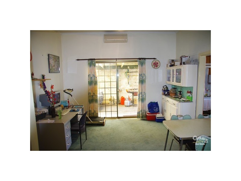 24 Elizabeth Street, Maitland SA 5573