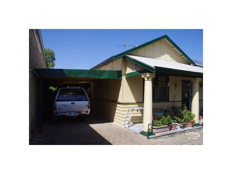 24 Elizabeth Street, Maitland SA 5573