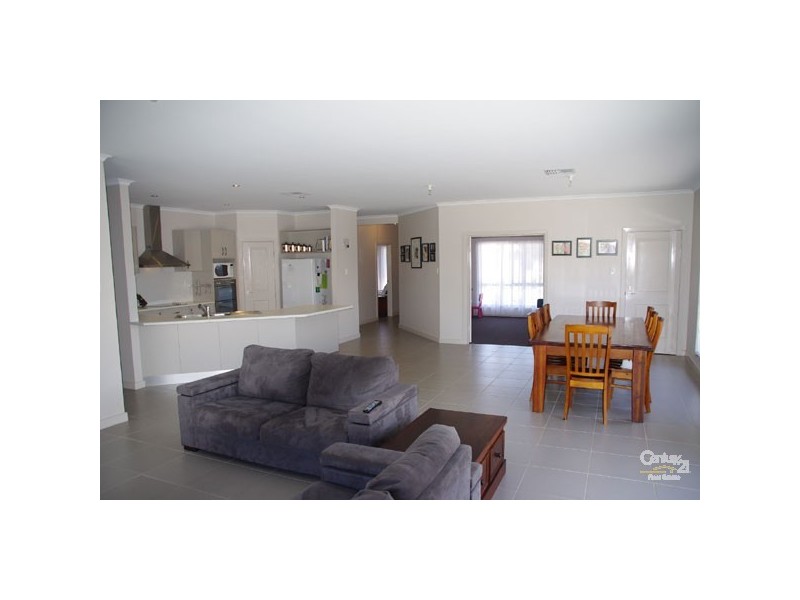 4 Bowyer Court, Moonta Bay SA 5558