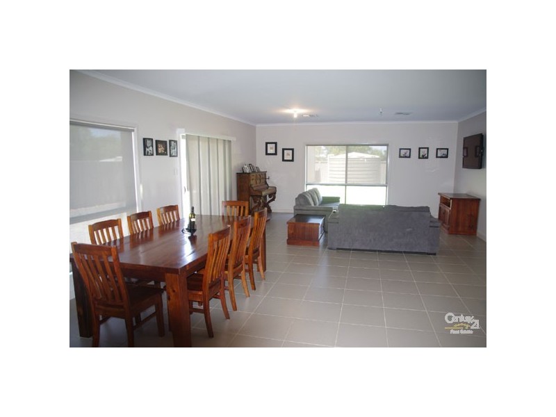 4 Bowyer Court, Moonta Bay SA 5558