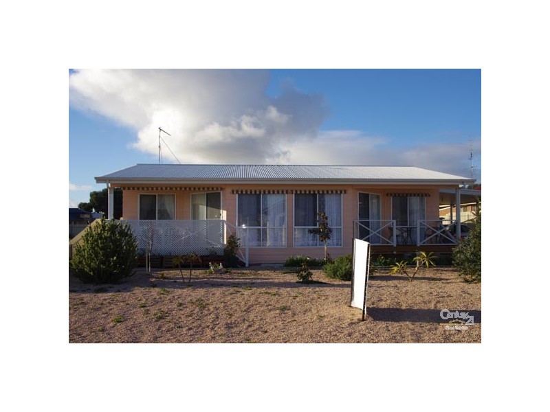 12 Quintrell Street, Moonta Bay SA 5558