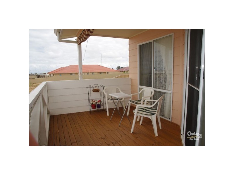 12 Quintrell Street, Moonta Bay SA 5558