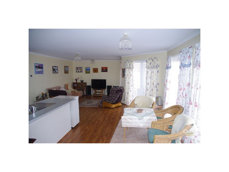 12 Quintrell Street, Moonta Bay SA 5558